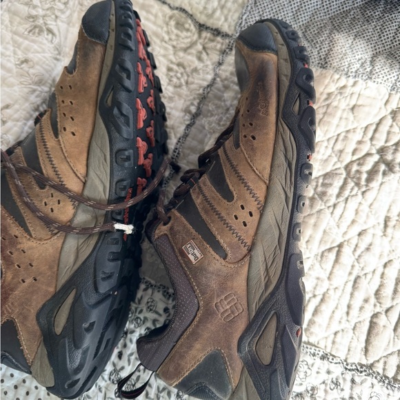 Men's Columbia shoes - Picture 3 of 6